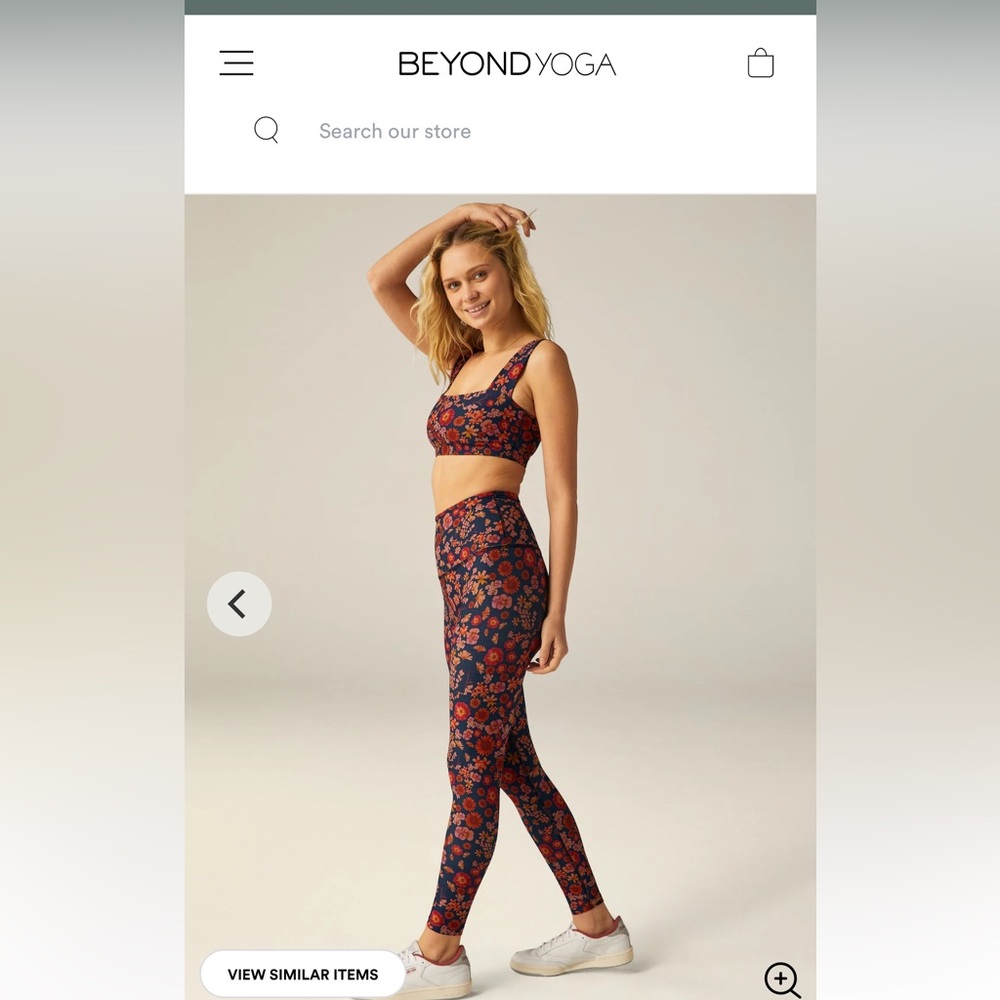 BNWT Beyond Yoga Retro Floral Print Bra and Legging Set